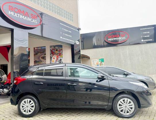 TOYOTA YARIS 1.3 16V FLEX XL LIVE MULTIDRIVE TOYOTA YARIS 1.3 16V FLEX XL LIVE MULTIDRIVE